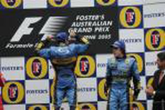 图文-F1澳大利亚站颁奖仪式冠军来自雷诺