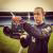 冰岛门将喊话张艺谋邀约合作